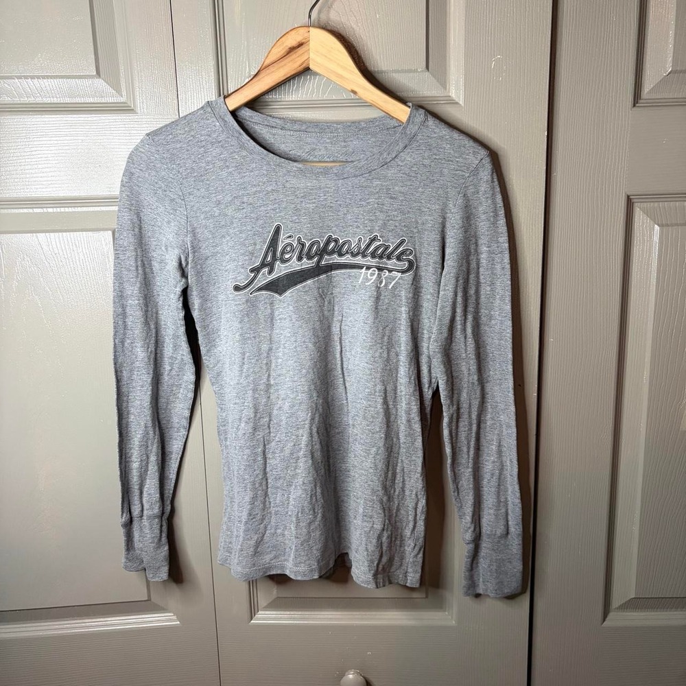 Aeropostale Womens Grey Long Sleeve Graphic Logo T-Shirt Size L Y2K Preppy 1987